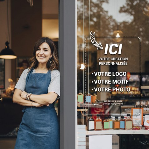 Film transparent adhésif pour vitrophanie