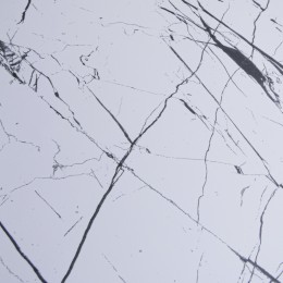 Rouleau adhésif effet marbre blanc à rayures noires