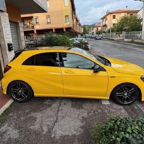 Covering jaune brillant pour toutes surfaces - 3D