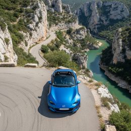 Covering bleu saphir brillant pour toutes surfaces - Haute finition