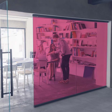 Film couleur framboise transparent