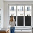 Film opacifiant repositionnable noir mat pour fenêtre