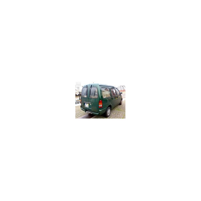 Kit film solaire Nissan Vanette (2) Cargo 4 portes (1993 - 2002) vitrée avec 2 portes arriéres